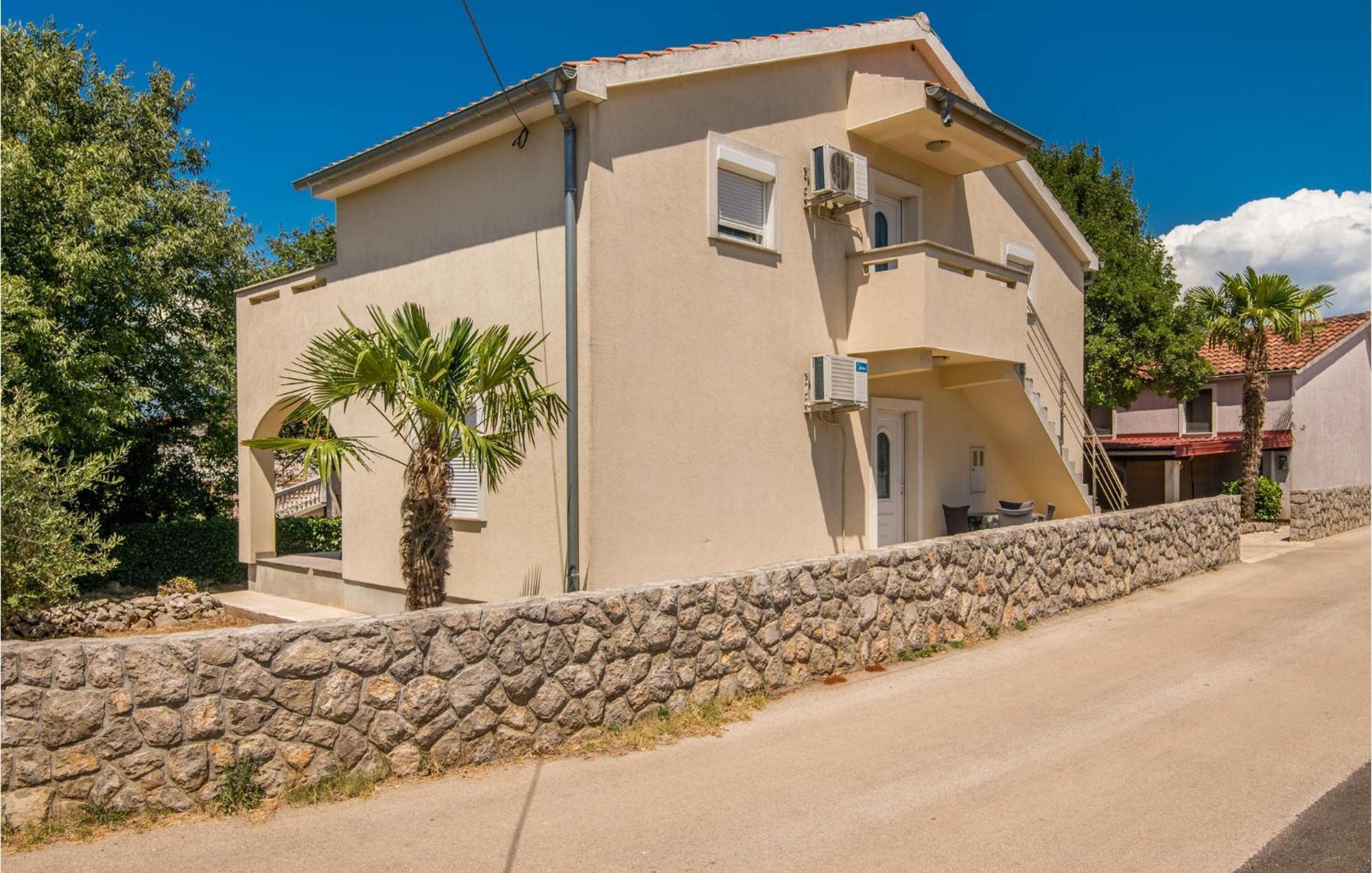 Cozy Apartment In Malinska Dubasnica With Wifi Exterior foto